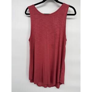 NWT Old Navy Luxe Red Sleeveless Stretch Lightweight Tank Round Neck L